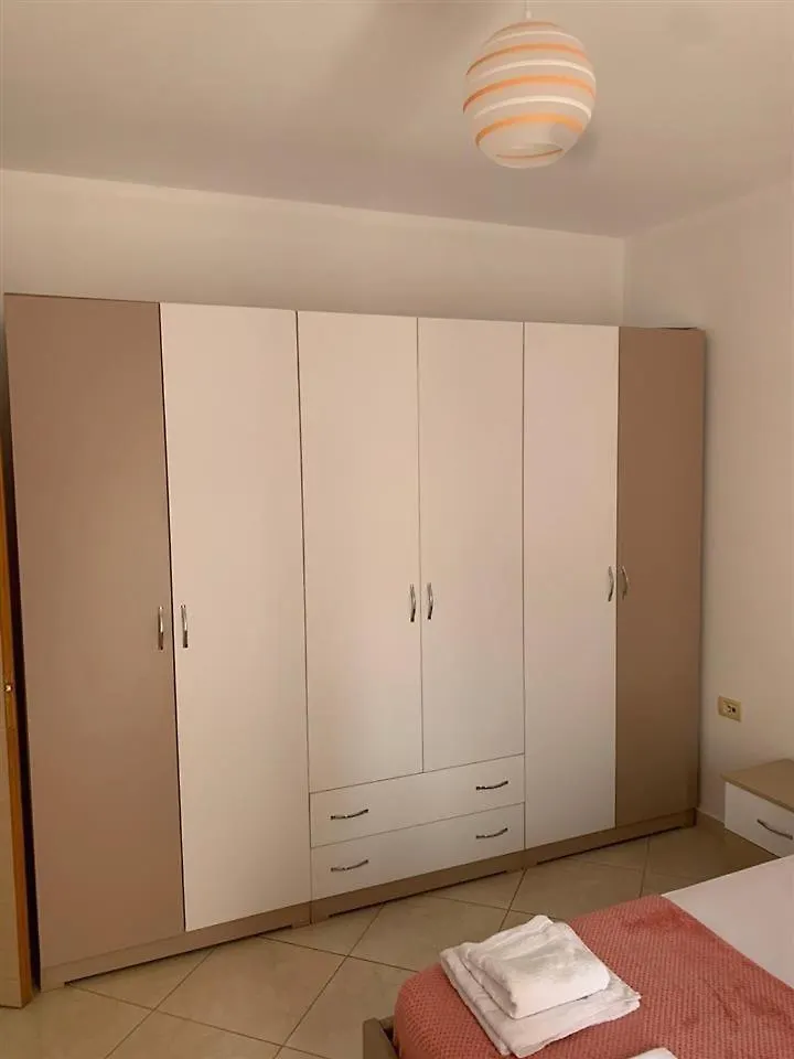 Andres Apartment ساراندا 0*,  ألبانيا